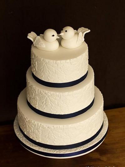 Lovebirds Wedding Cake - Cake by Emily