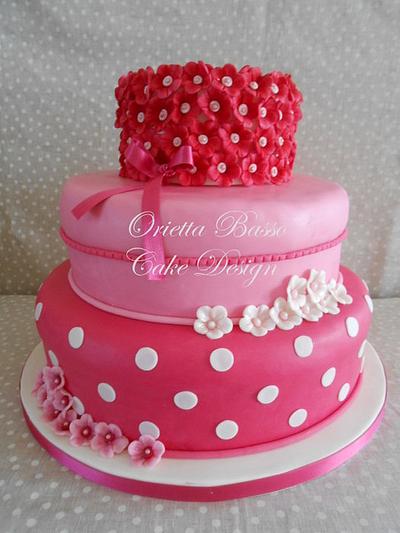 Isabella - Cake by Orietta Basso