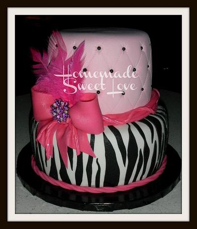 Zebra and lots of pink !! - Cake by  Brenda Lee Rivera 