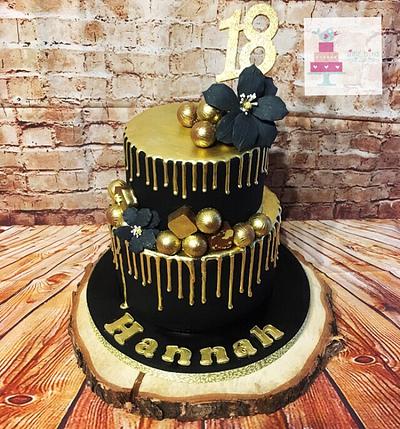 Gold on black - Cake by Littlebirdcakecompany