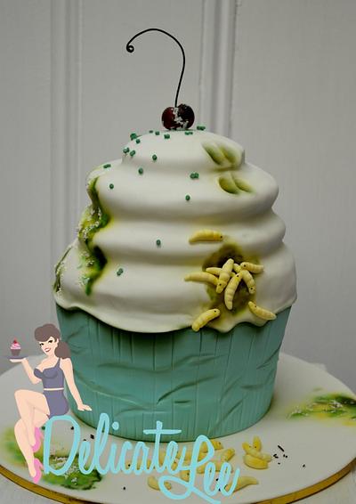 Old Mouldy Cupcake... EEWW - Cake by Delicate-Lee