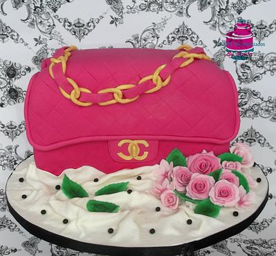 Chanel purse cake - Cake by CakesByPaula