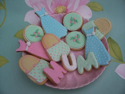 Mother's Day Cookies - Cake by Fantasy Cakes and Cookies