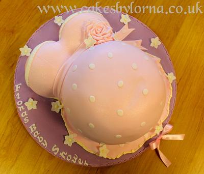 Baby Bump Baby Shower Cake - Cake by Cakes by Lorna