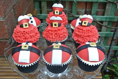 Mr & Mrs Claus Cupcakes - Cake by Alison Bailey