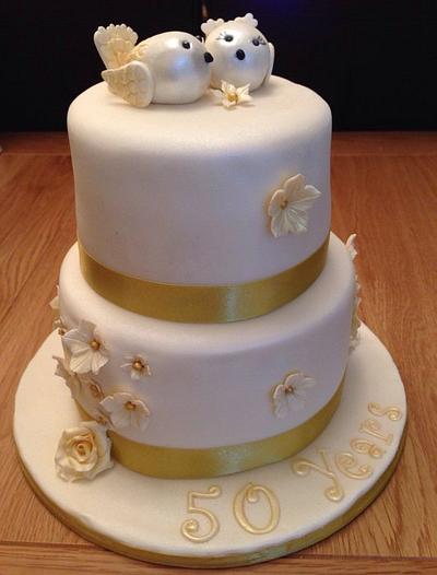 Golden Wedding anniversary - Cake by Roberta