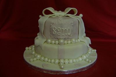 Birthday cake - Cake by Beverley Childs