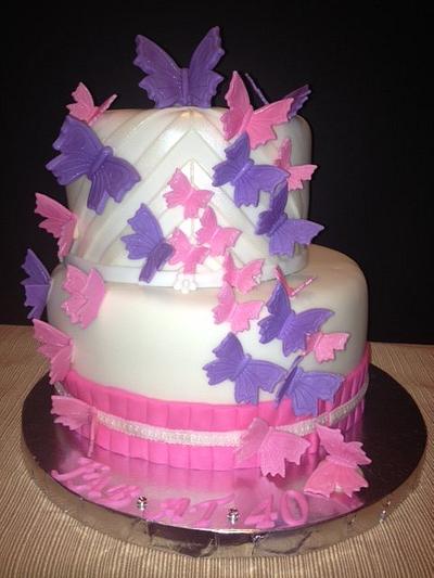 Butterflies - Cake by MyheARTisCake