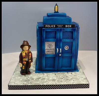 Dr Who & The Tardis - Cake by Deeliciousanddivine