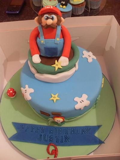 mario cake and cupcakes - Cake by lillybellscakes