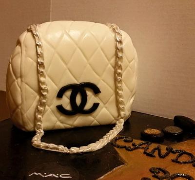 chanel purse - Cake by Kayotic Konfections 