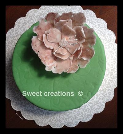 Floral cake  - Cake by Ifrah