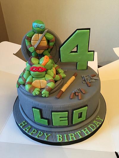 TMNT - Cake by KellyBartronCakes 