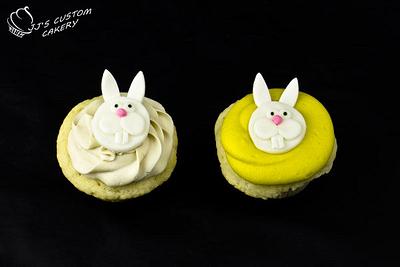 Fondant Easter Rabbit Cupcakes - Cake by Jenn