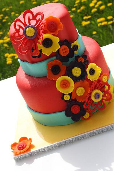 Funky Button Flower CAke - Cake by Sam M