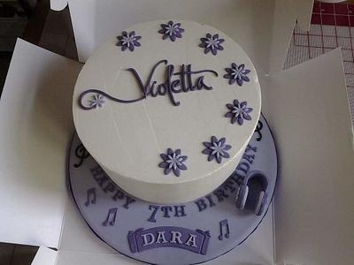 Violetta - Cake by CakeArtisan
