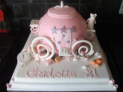 carriage cake - Cake by Ella James