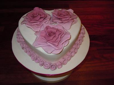 Valentine Cake - Cake by Tina Harrigan-James
