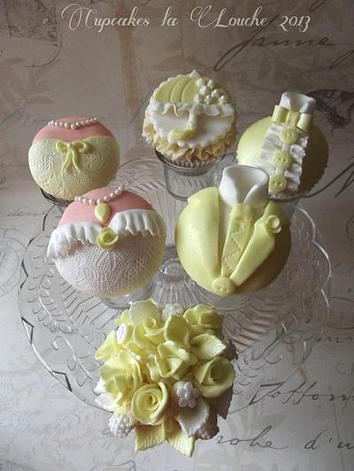 The Wedding party Cupcake collection - Cake by Cupcakes la louche wedding & novelty cakes