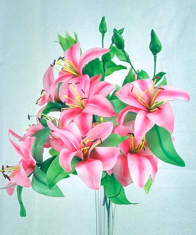 Wafer paper Lilies for a bouquet - Cake by Artym 
