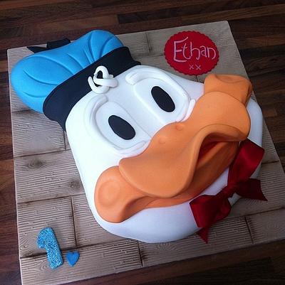 Donald Duck  - Cake by Licky Lips Cakes