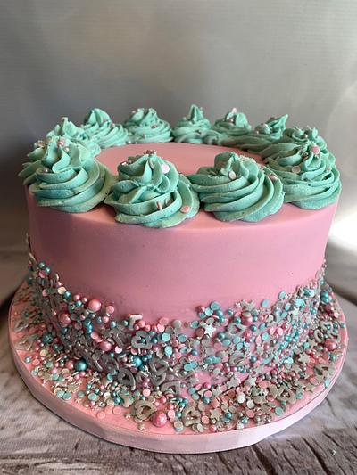 Pretty In Pink - Cake by Roberta
