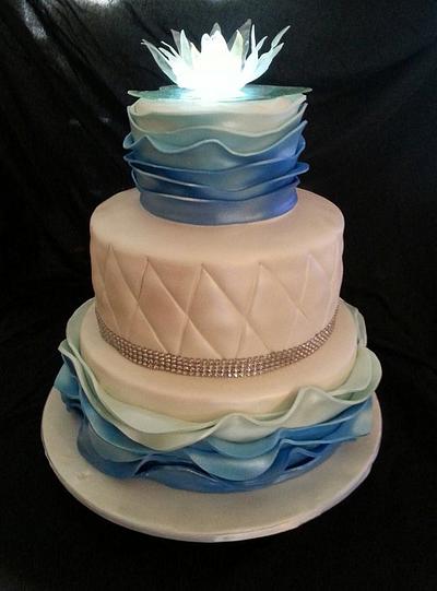 Lighted Lily - Cake by Tammy Mashburn