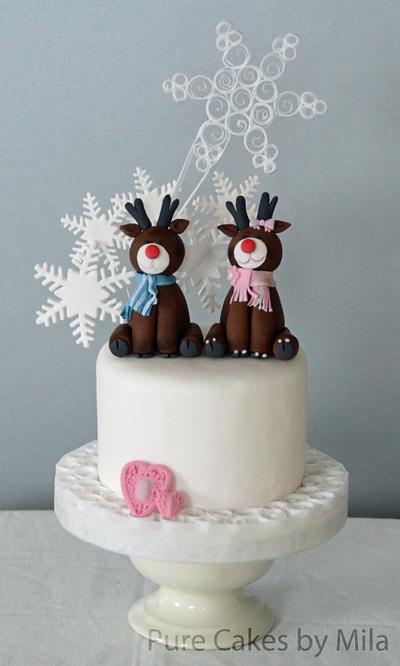 Reindeers and Snowflakes - Cake by Mila - Pure Cakes by Mila