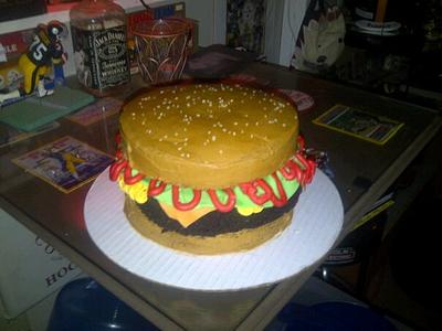 Birthday hamburger  - Cake by jujucakes