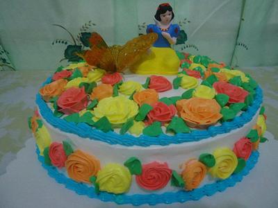 Roses-laden Cake - Cake by Venelyn G. Bagasol