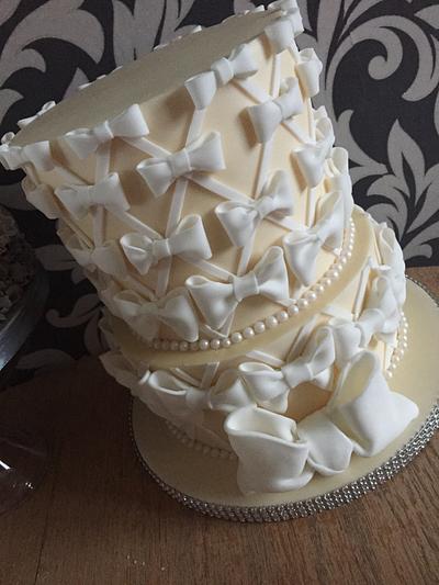 Cpc royal wedding dress collaboration  - Cake by jen lofthouse
