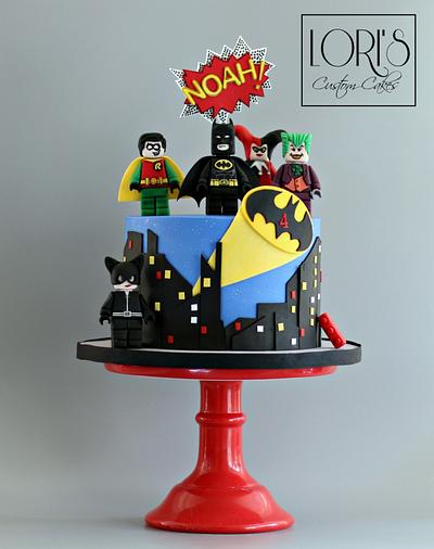 Lego Batman and friends  - Cake by Lori Mahoney (Lori's Custom Cakes) 