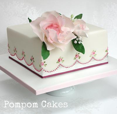 Silver and roses - Cake by PompomCakes