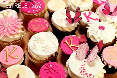 Pretty pink cupcakes - Cake by Estrele Cakes 