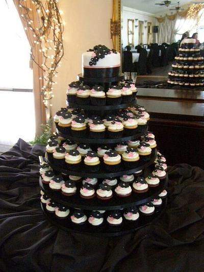 Wedding Cake/Cupcake Display - Cake by Jon O'Keeffe