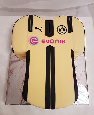 Borussia Dortmund jersey - Cake by Tirki