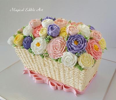 Butter cream flower cakes - Cake by Zohreh