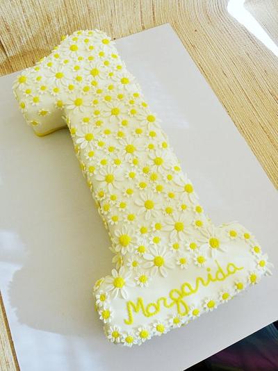 Daisies 1st birthday Cake - Cake by Margarida Abecassis