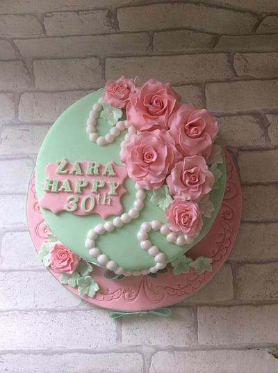 Vintage roses  - Cake by melinda 