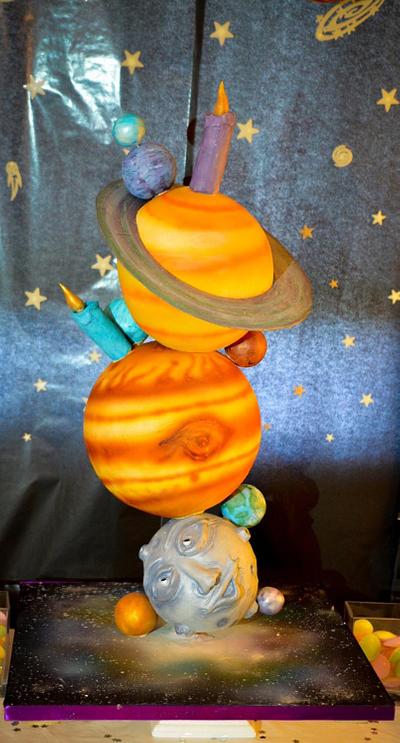 Solar System  - Cake by My Enticing Icing 