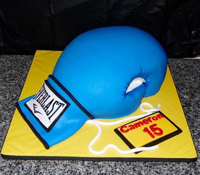 It's A Knockout! - Cake by Sweets By Monica