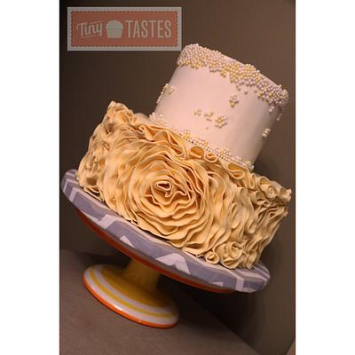 Ruffled rosettes  - Cake by The Sweet Duchess 