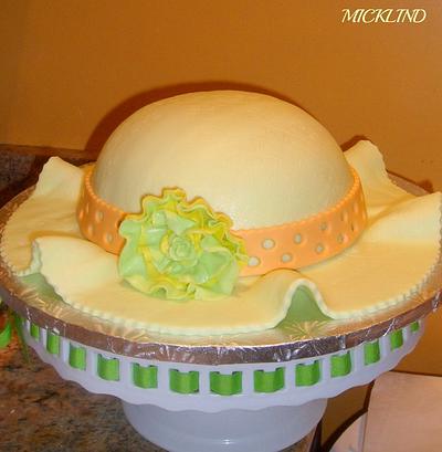 A HAT CAKE - Cake by Linda