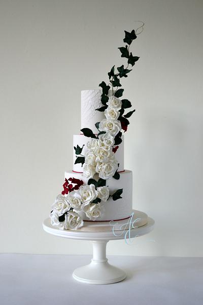Zara - Cake by Amanda Earl Cake Design