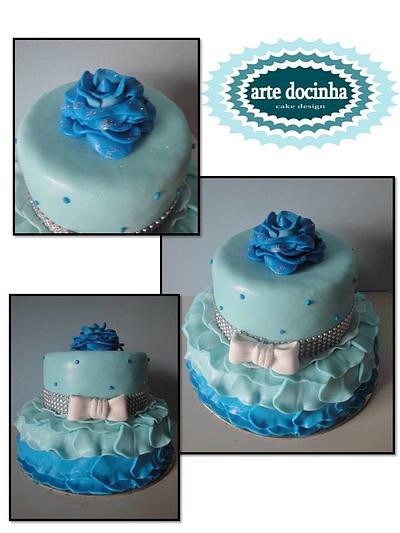 Bolo azul para senhora. - Cake by Arte docinha - cake design 