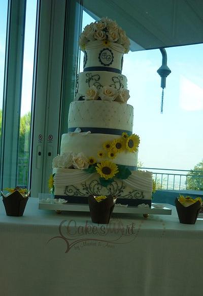 Sunflowers and Roses - Cake by Cakesmart