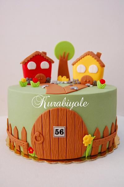 neighboring houses.. - Cake by ESRA HACIOĞLU (Kurabiyole)