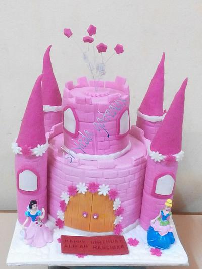 princess castle - Cake by shyieda
