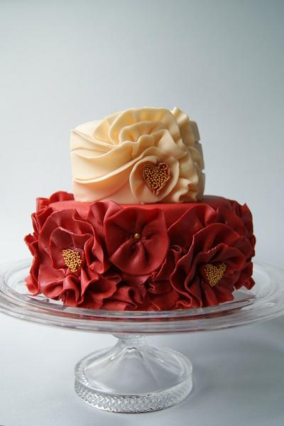 Ivory and red cake - Cake by Katarzynka