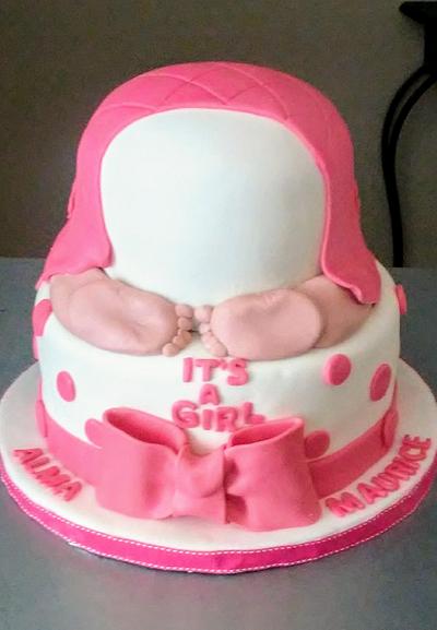Baby Rump Cake! - Cake by Danacakecreations